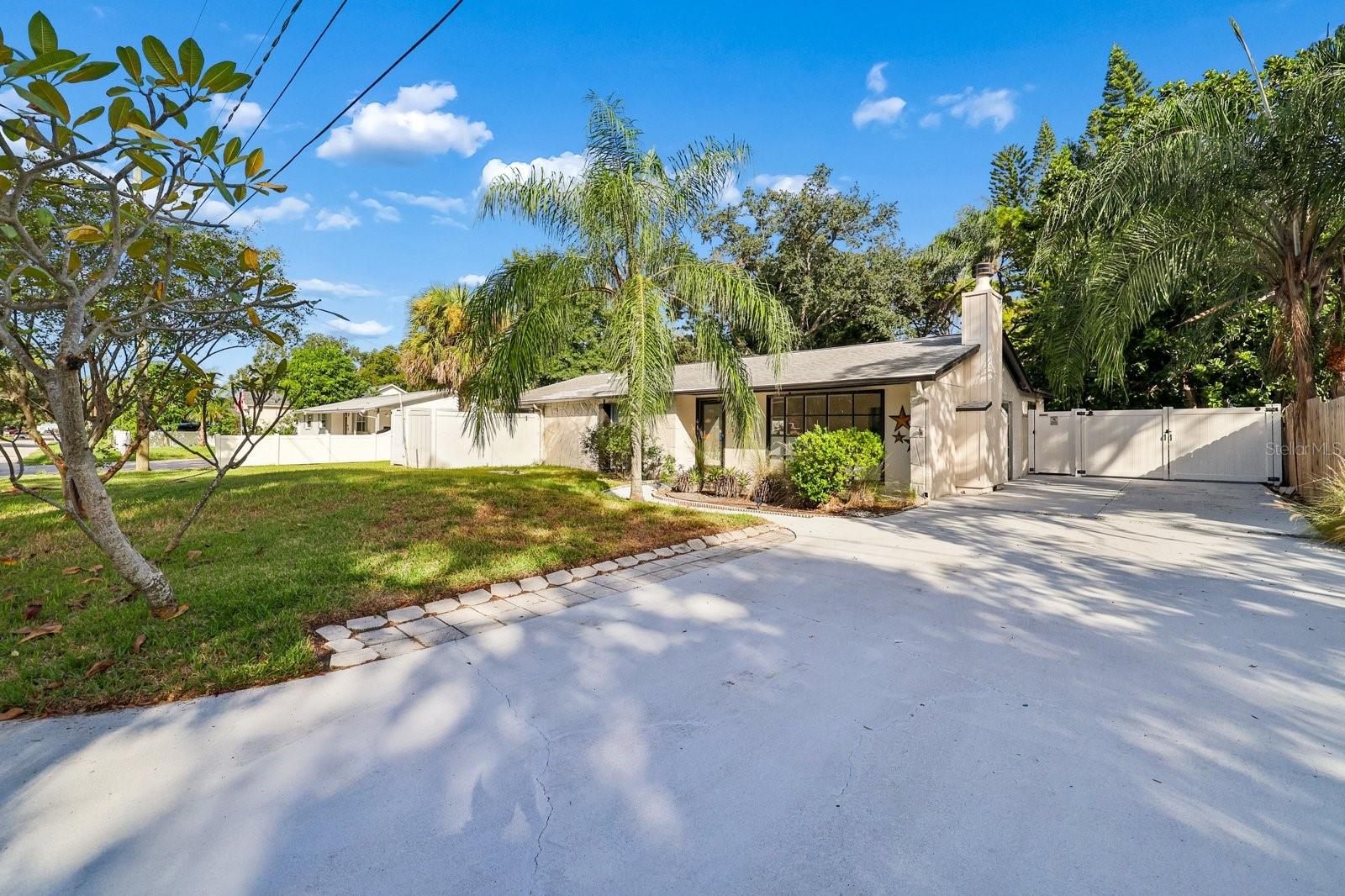 7321 CANAL BLVD — photo 2