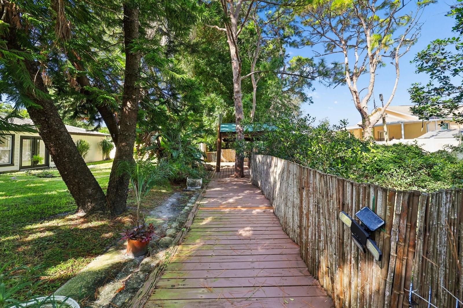 7321 CANAL BLVD — photo 38
