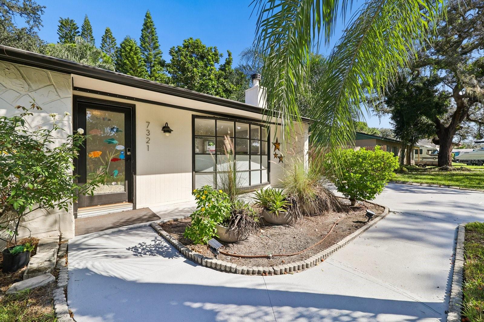 7321 CANAL BLVD — photo 4
