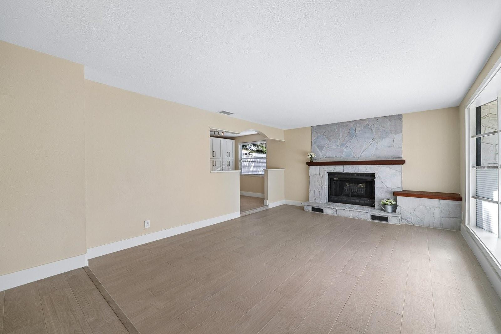 7321 CANAL BLVD — photo 7