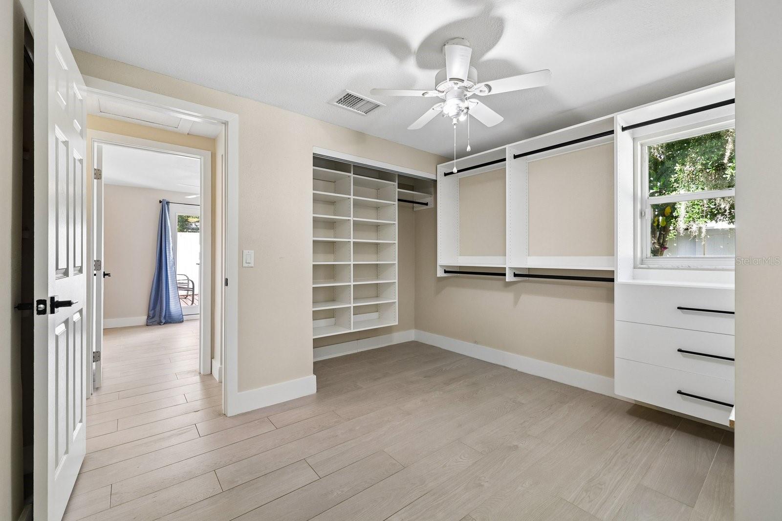 7321 CANAL BLVD — photo 18