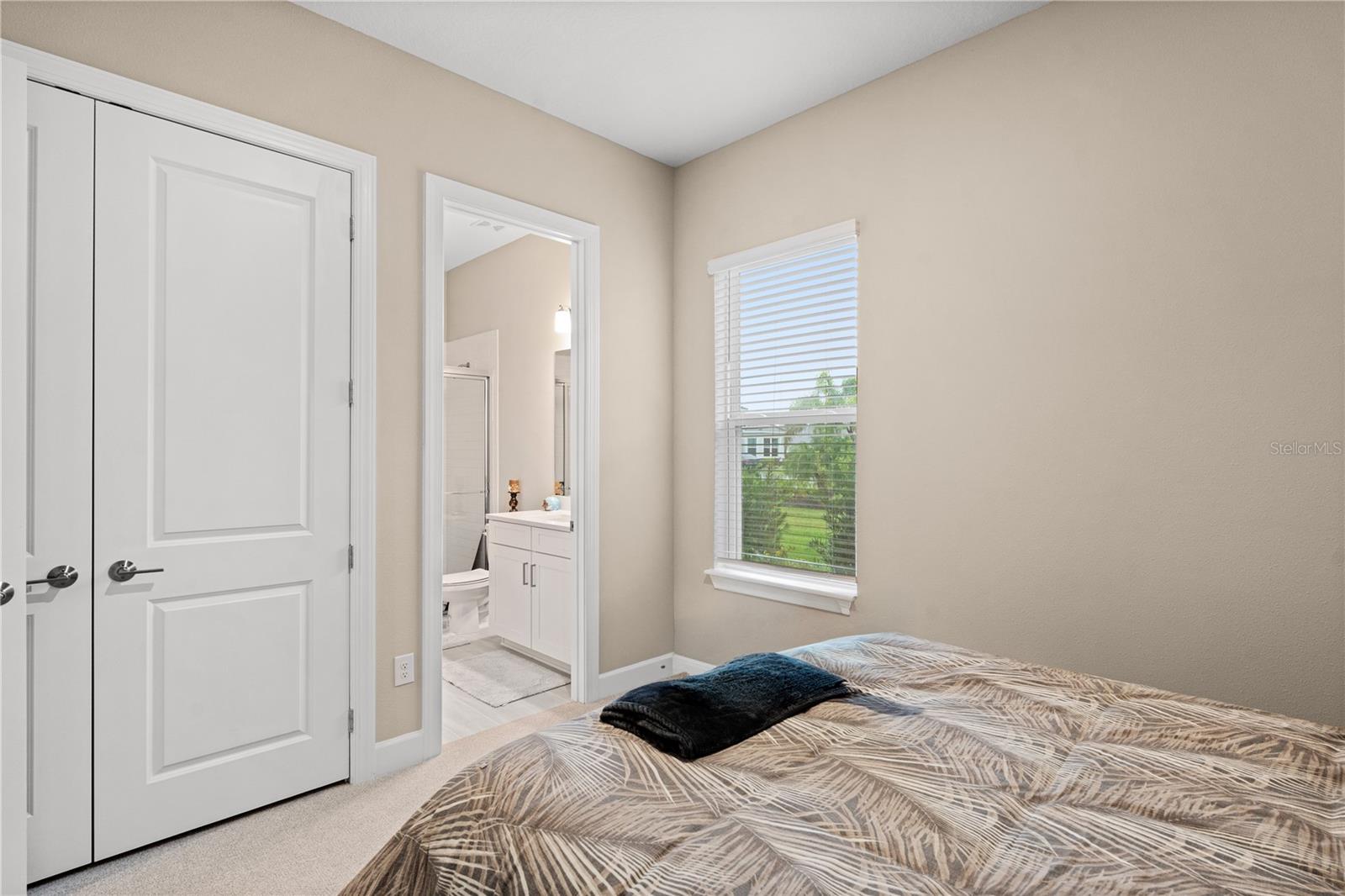 5229 CASERTA CT — photo 28
