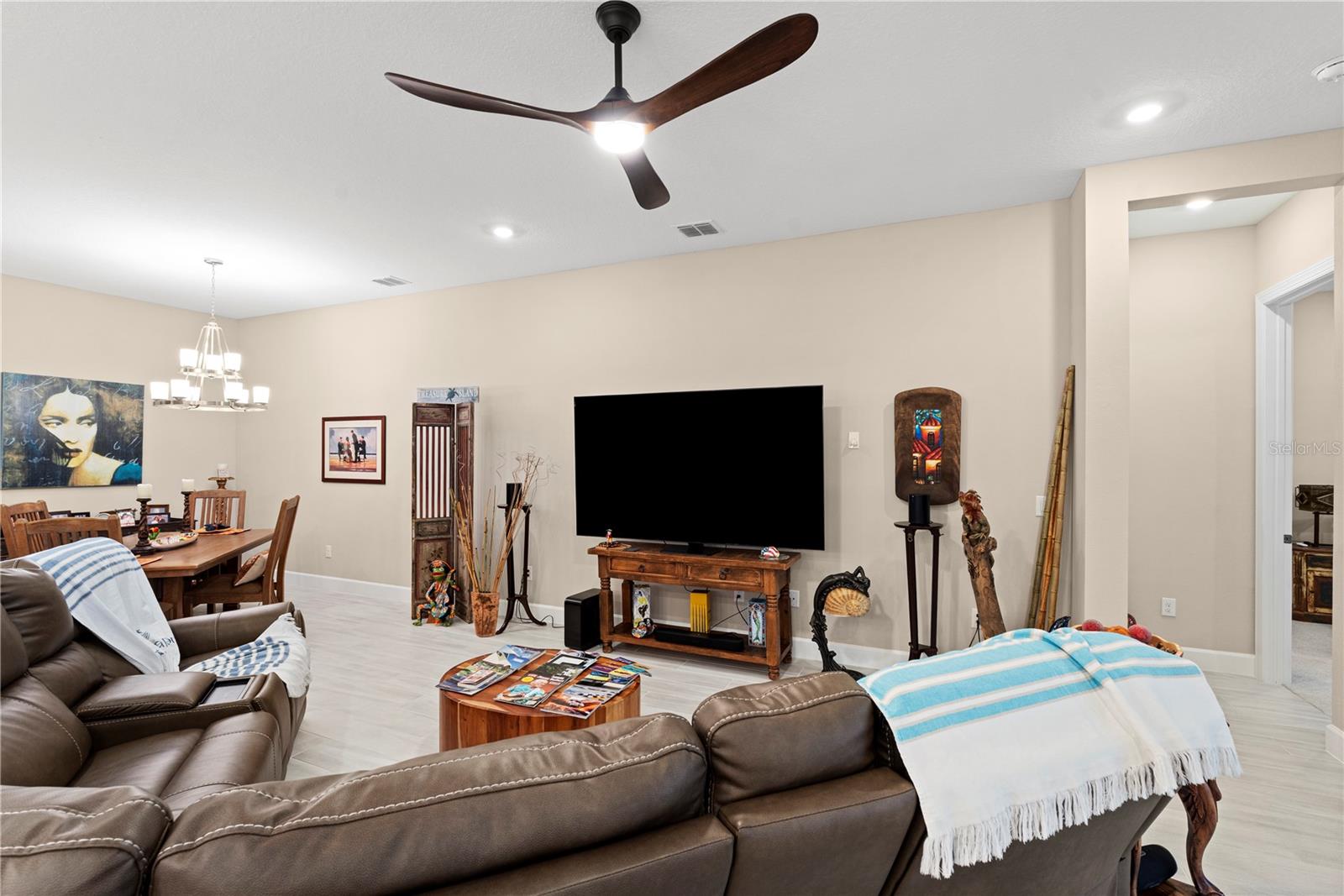 5229 CASERTA CT — photo 8