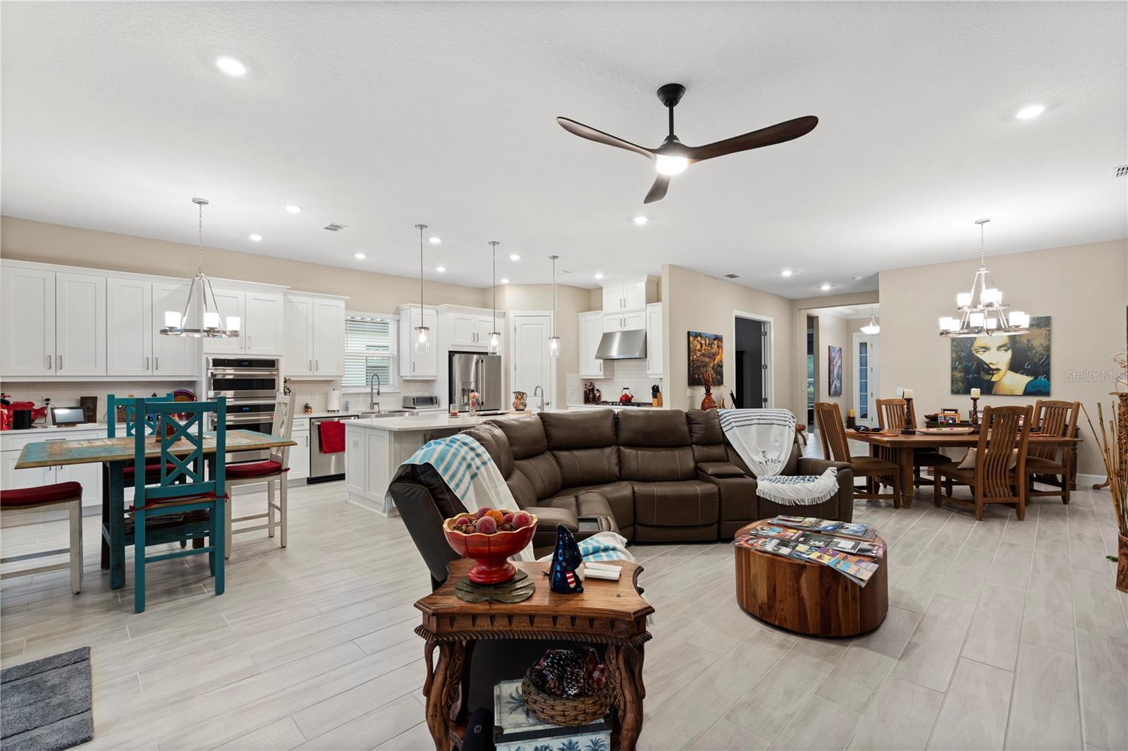5229 CASERTA CT — photo 9
