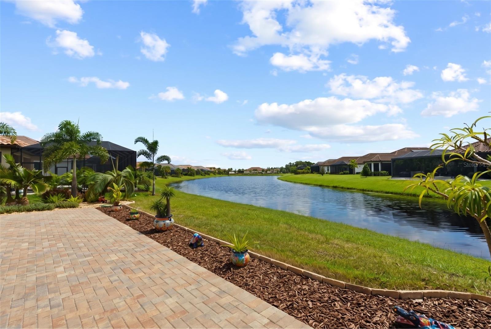 5229 CASERTA CT — photo 3