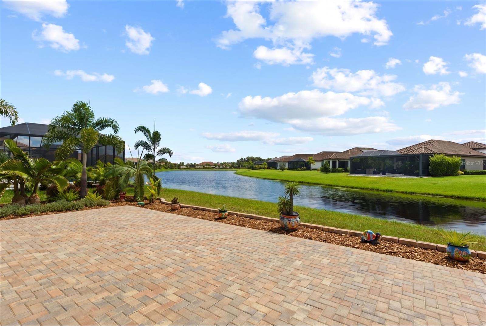 5229 CASERTA CT — photo 33