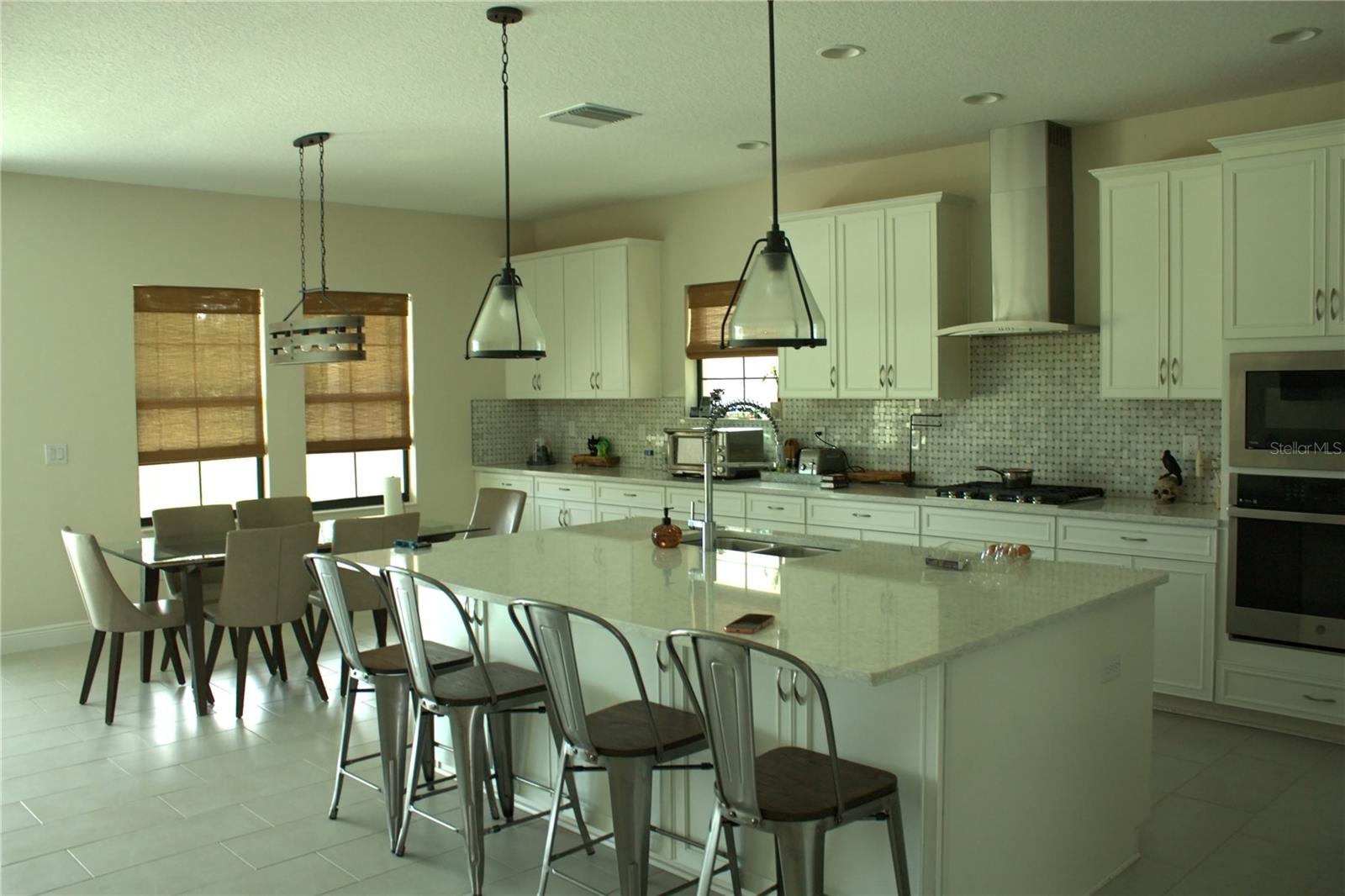 14529 WOODLAND SPUR DR — photo 3