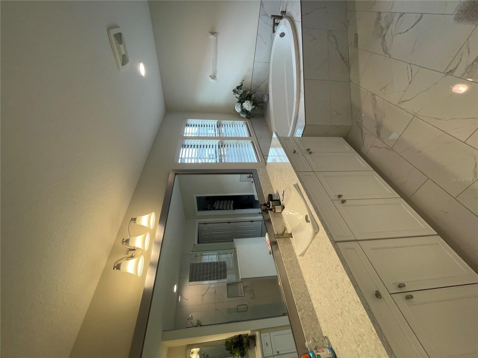 14529 WOODLAND SPUR DR — photo 6