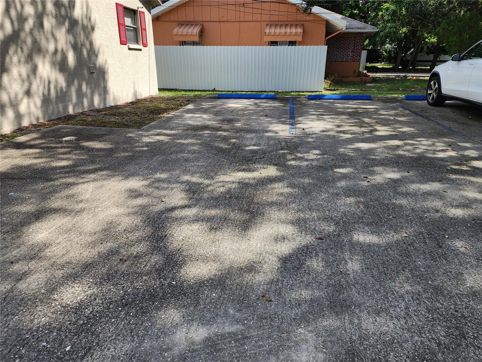 4215 W OHIO AVE #A — photo 2