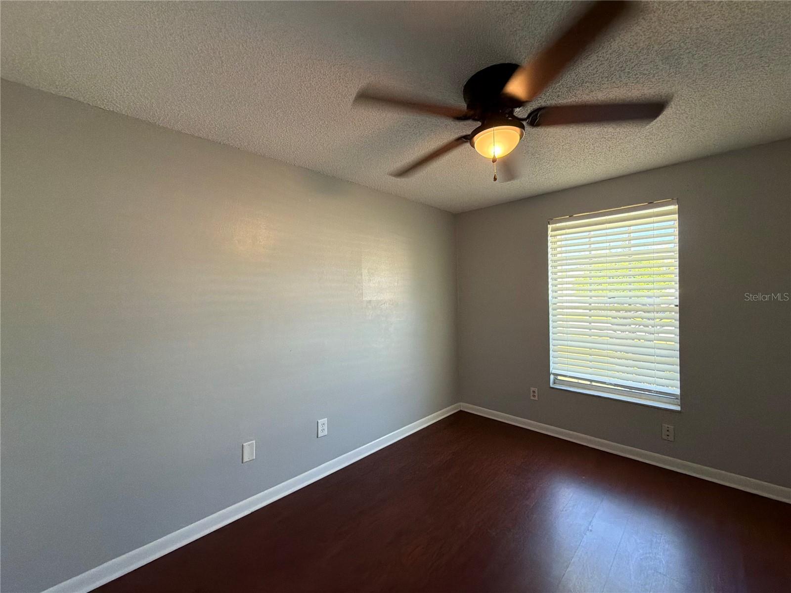 16005 WOODPINE DR — photo 11