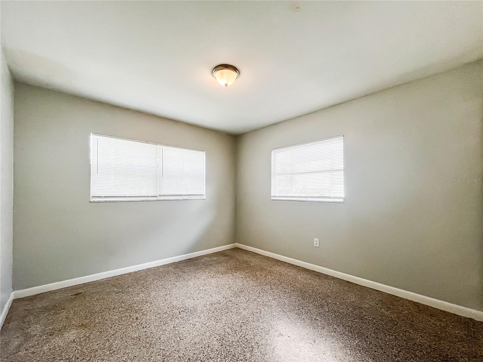 1903 W SPRUCE ST — photo 13