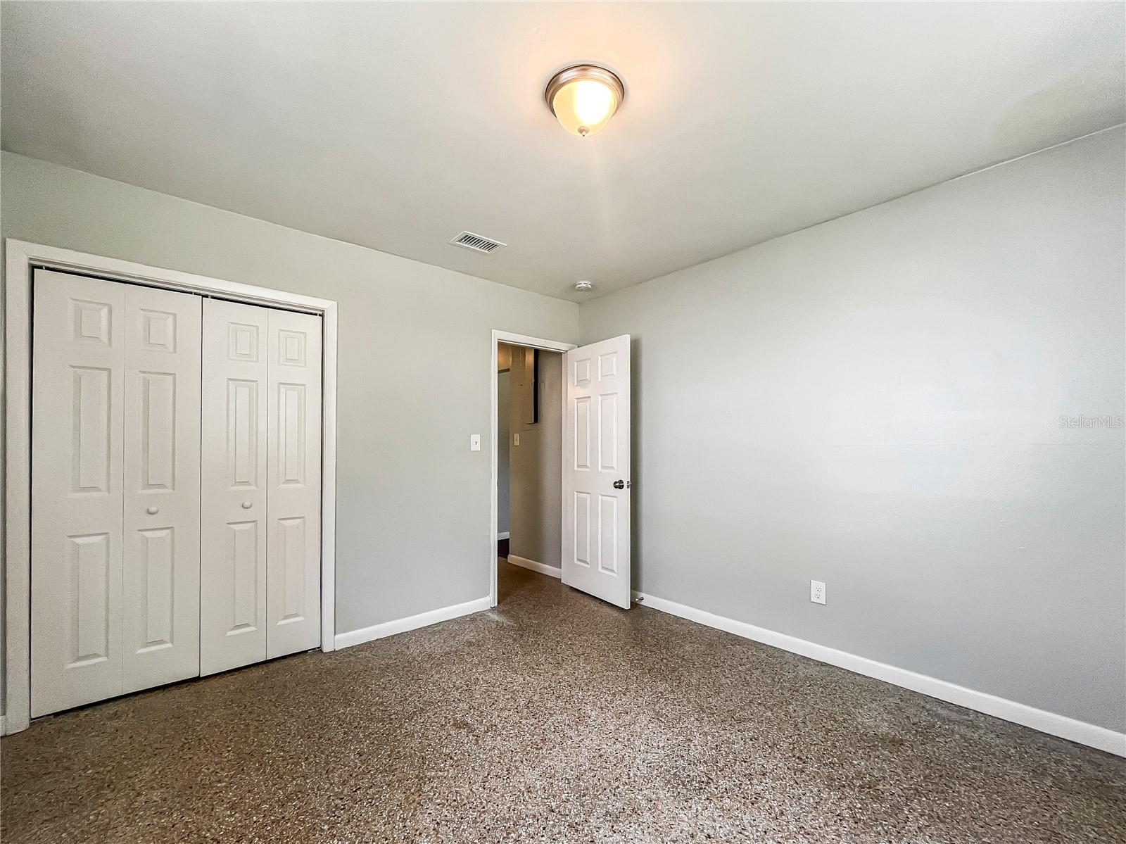 1903 W SPRUCE ST — photo 11