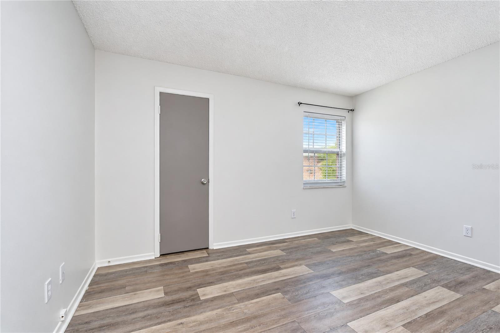 1131 84TH AVE N #D — photo 19