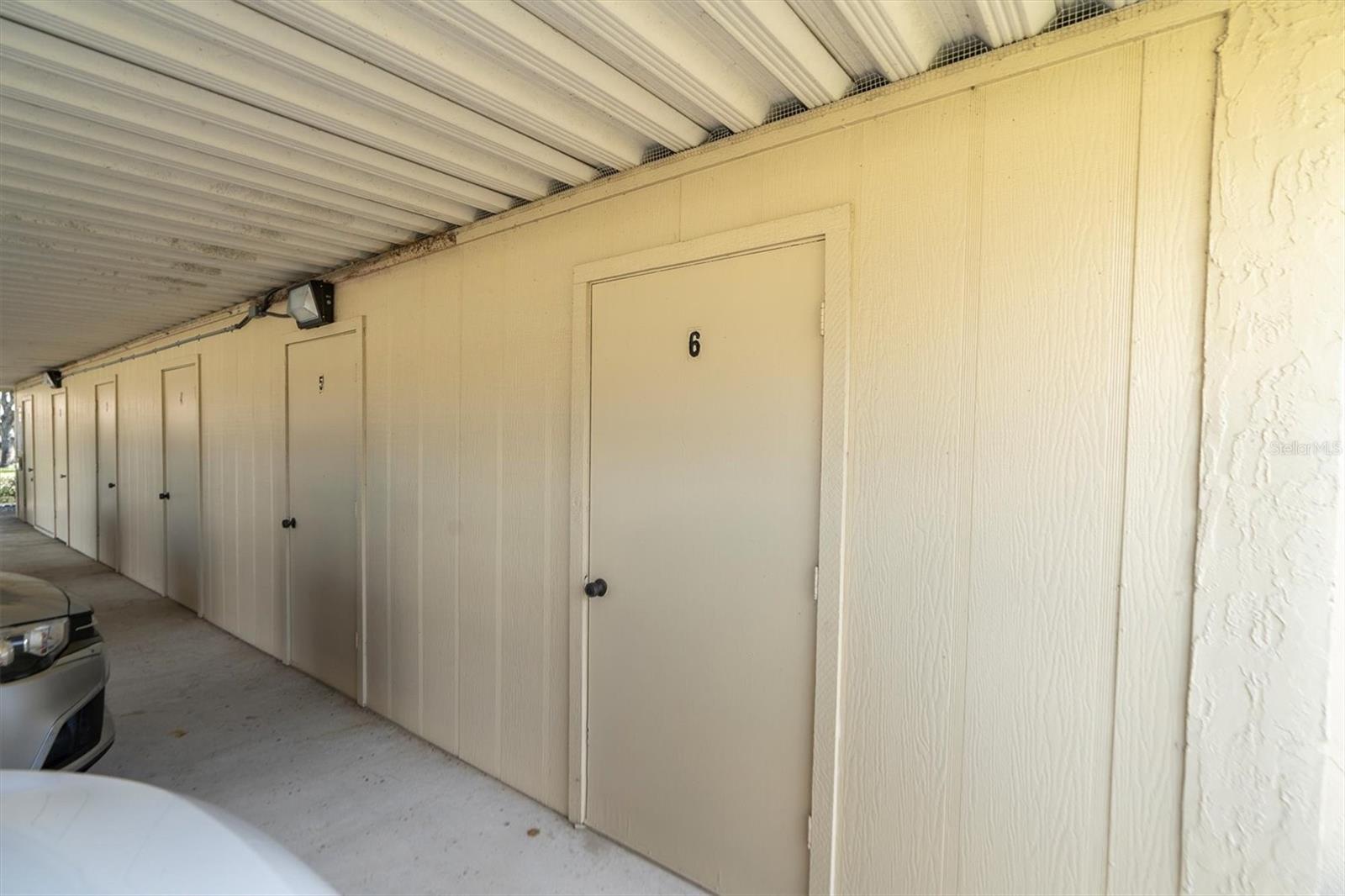 11311 DOLLAR LAKE DR #6 — photo 29