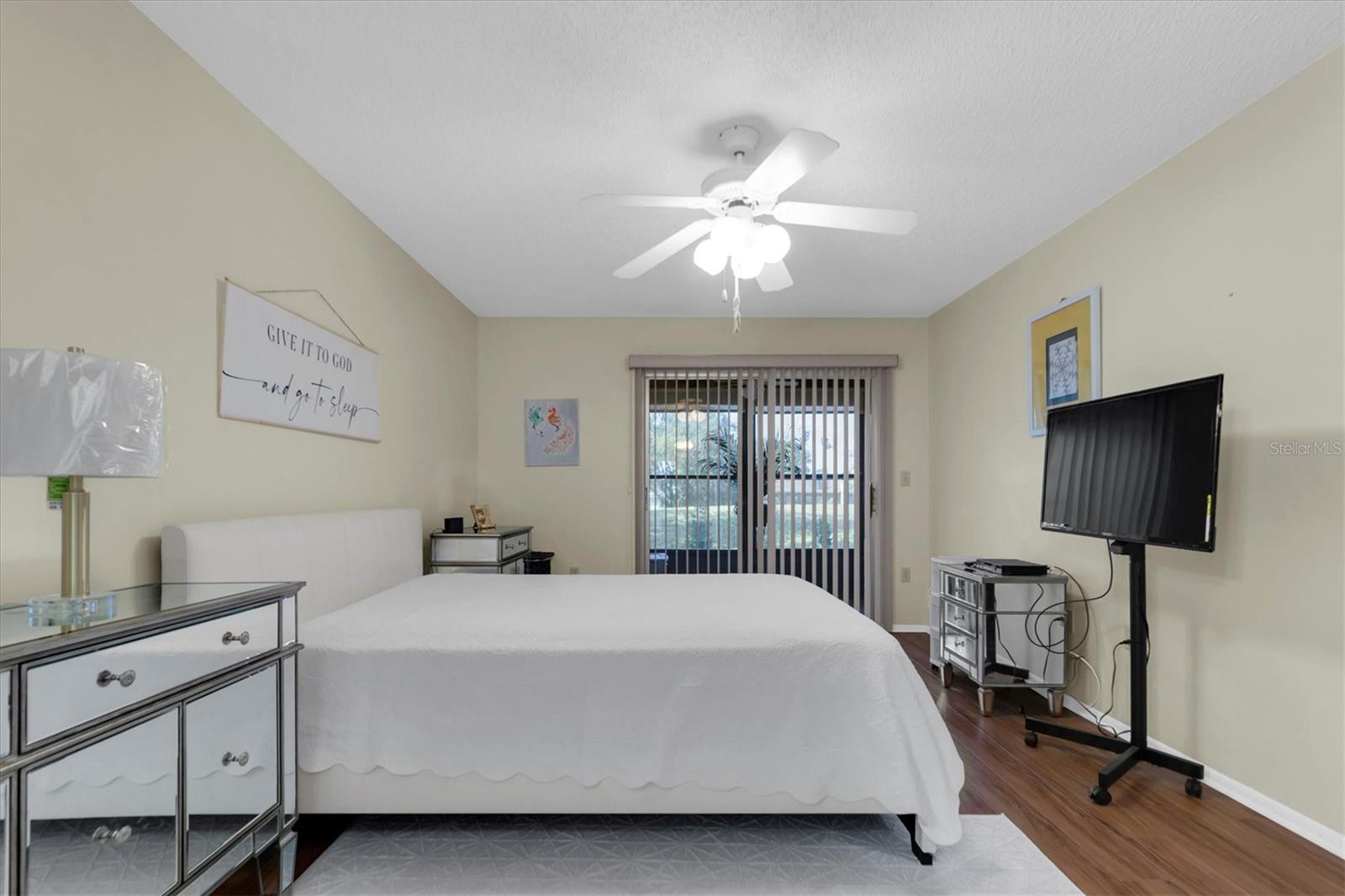11311 DOLLAR LAKE DR #6 — photo 16