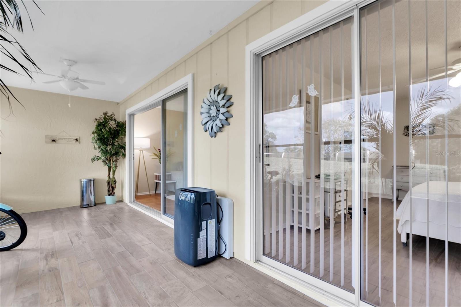 11311 DOLLAR LAKE DR #6 — photo 24