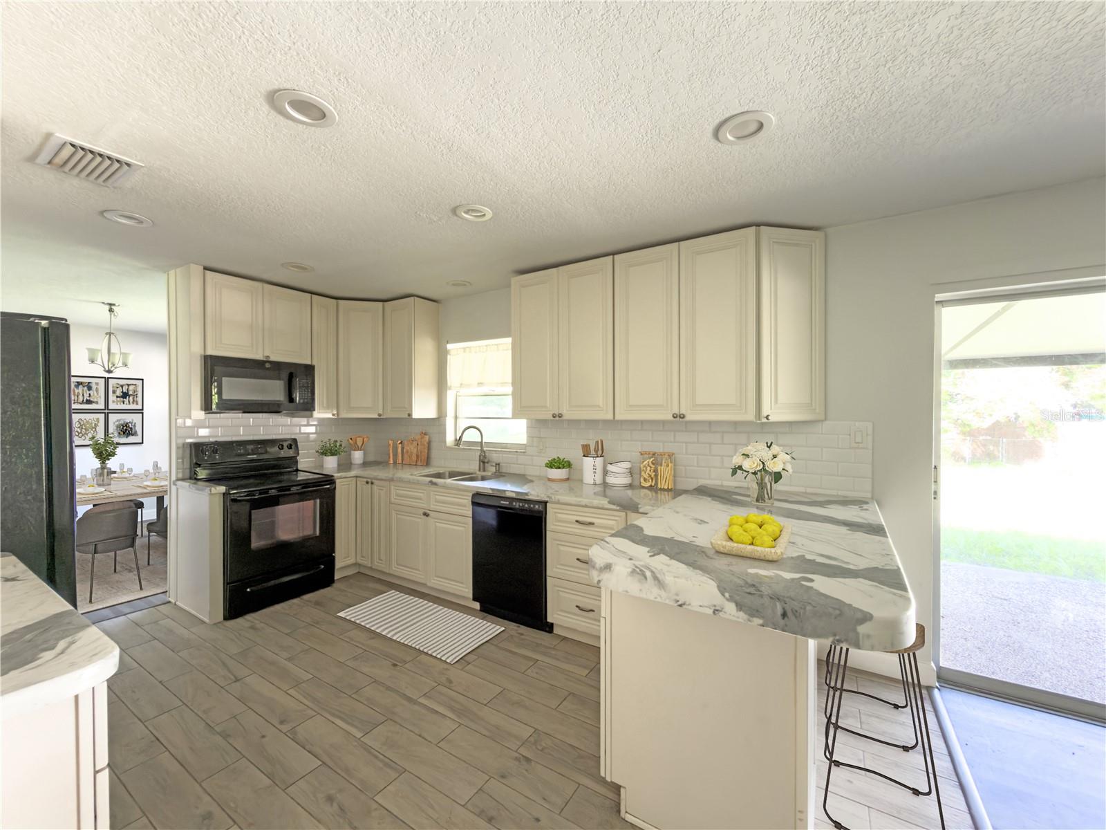 1804 ORANGE HILL DR — photo 21