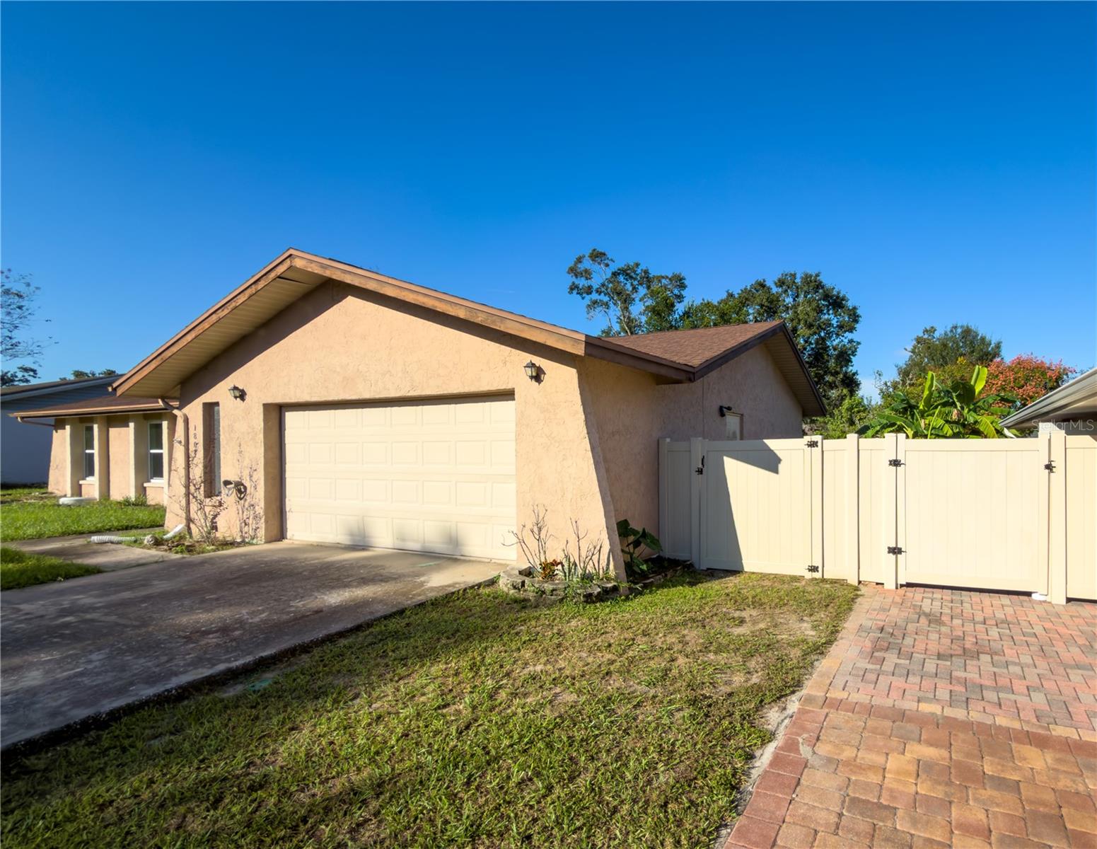 1804 ORANGE HILL DR — photo 3