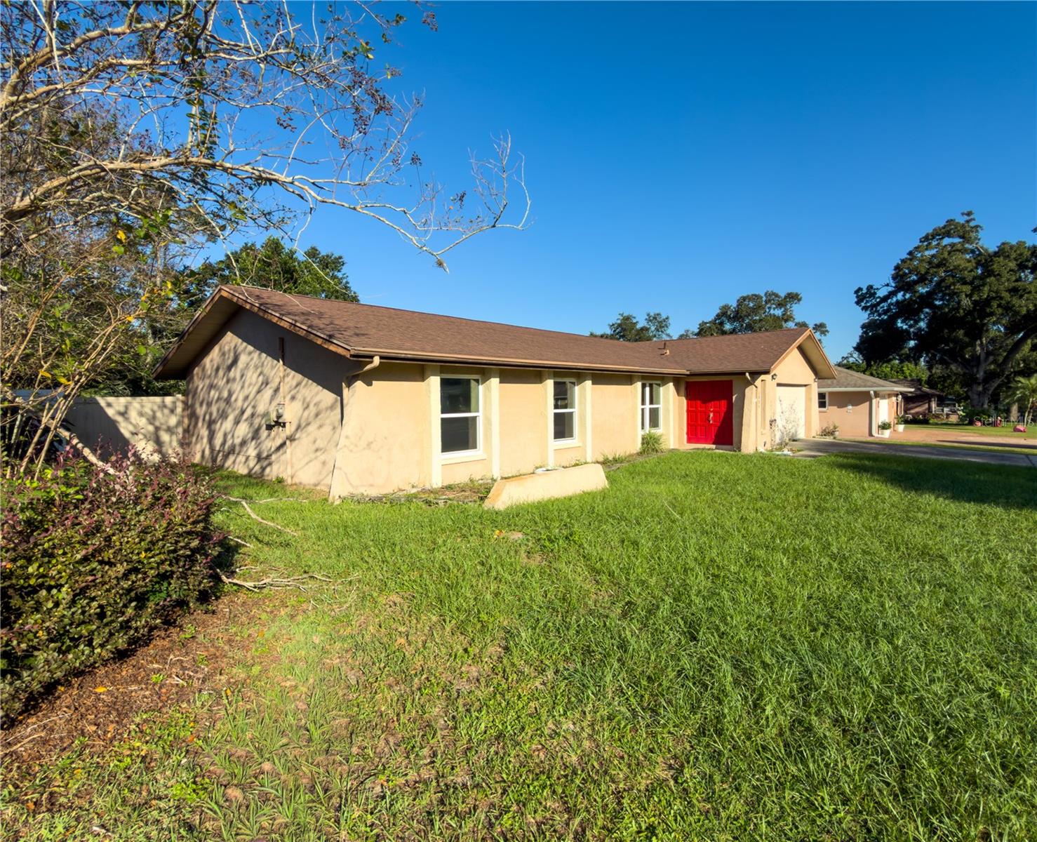 1804 ORANGE HILL DR — photo 2