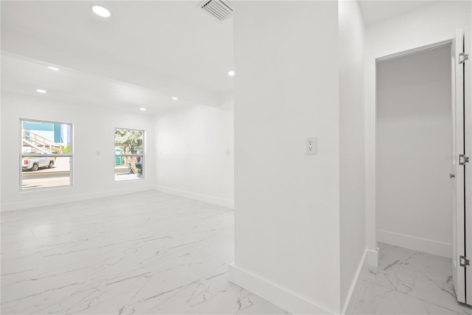 730 PRUITT DR — photo 15