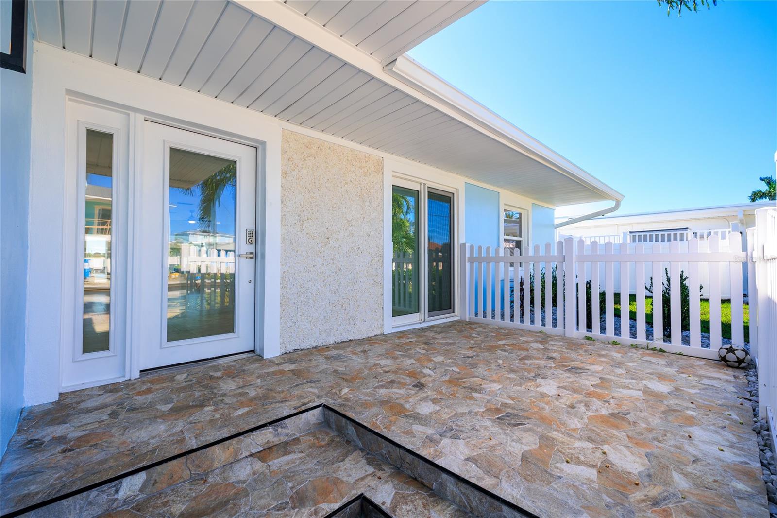 730 PRUITT DR — photo 3