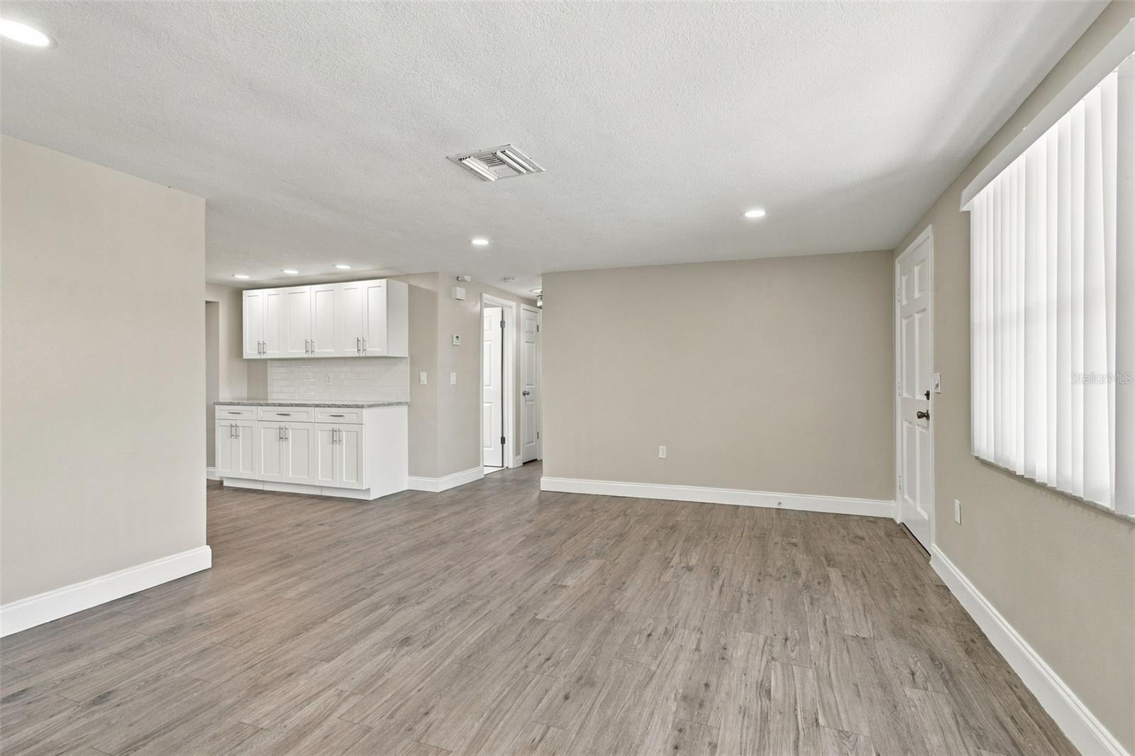 3625 COCKATOO DR — photo 8