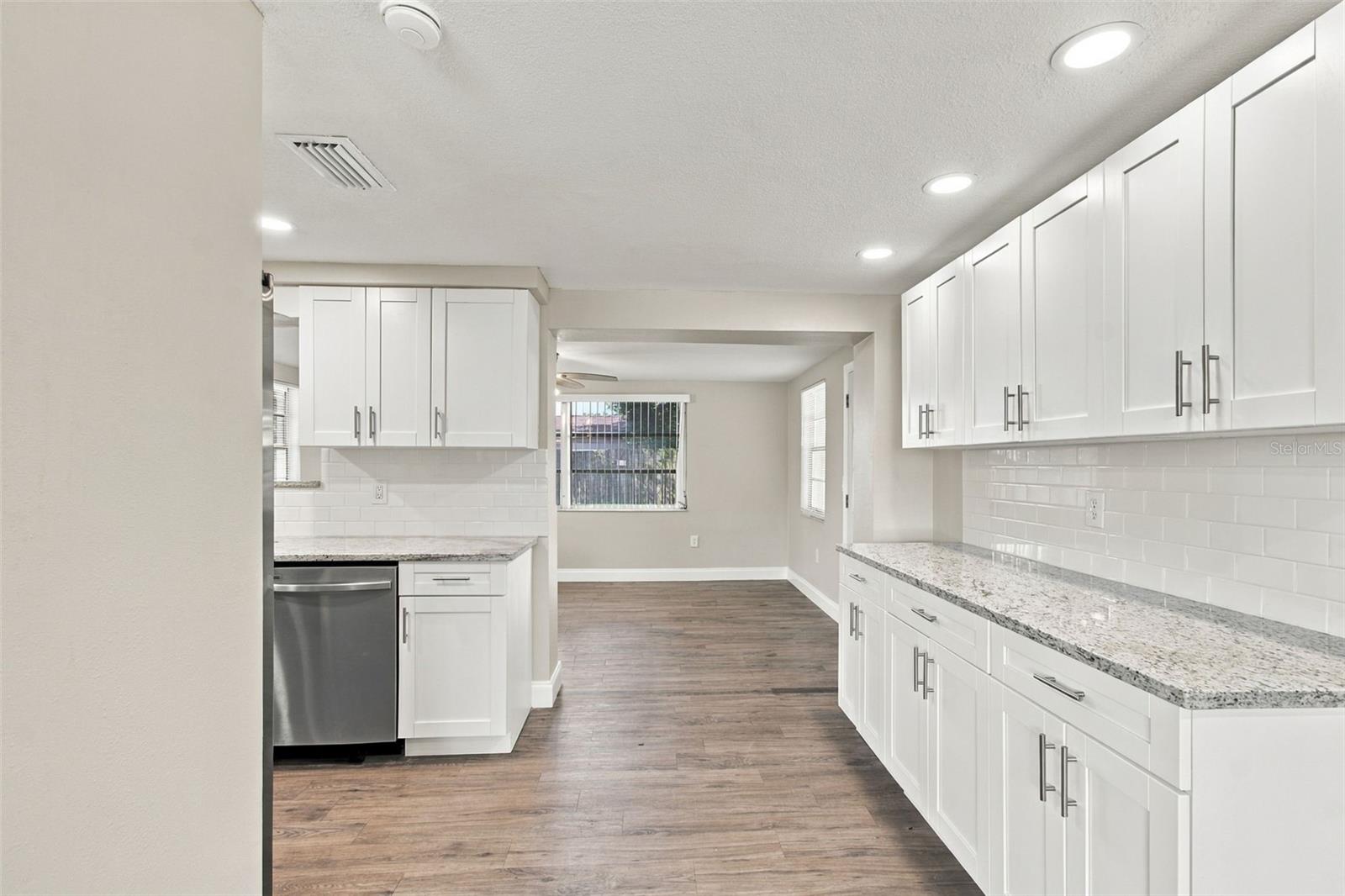 3625 COCKATOO DR — photo 9