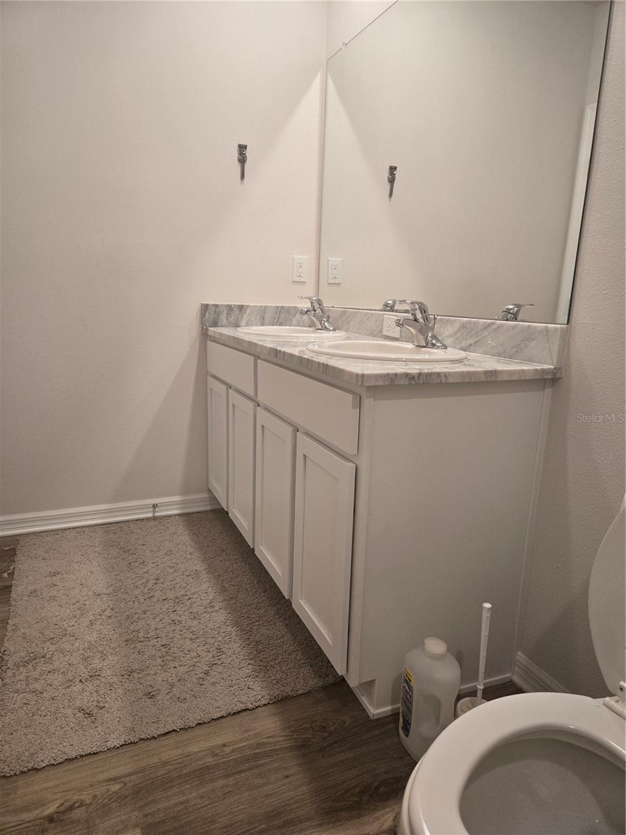 4312 RED BANKS LN — photo 13