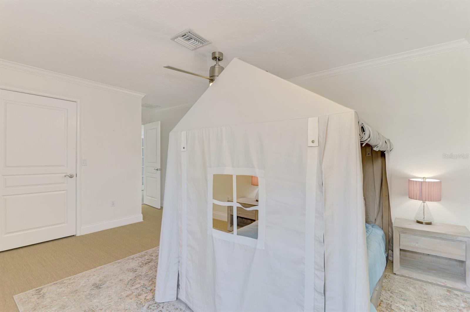 1474 LANDVIEW LN — photo 64