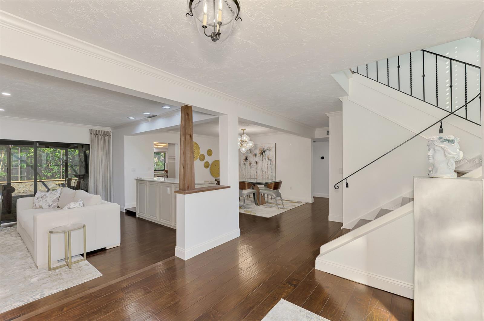 1474 LANDVIEW LN — photo 4