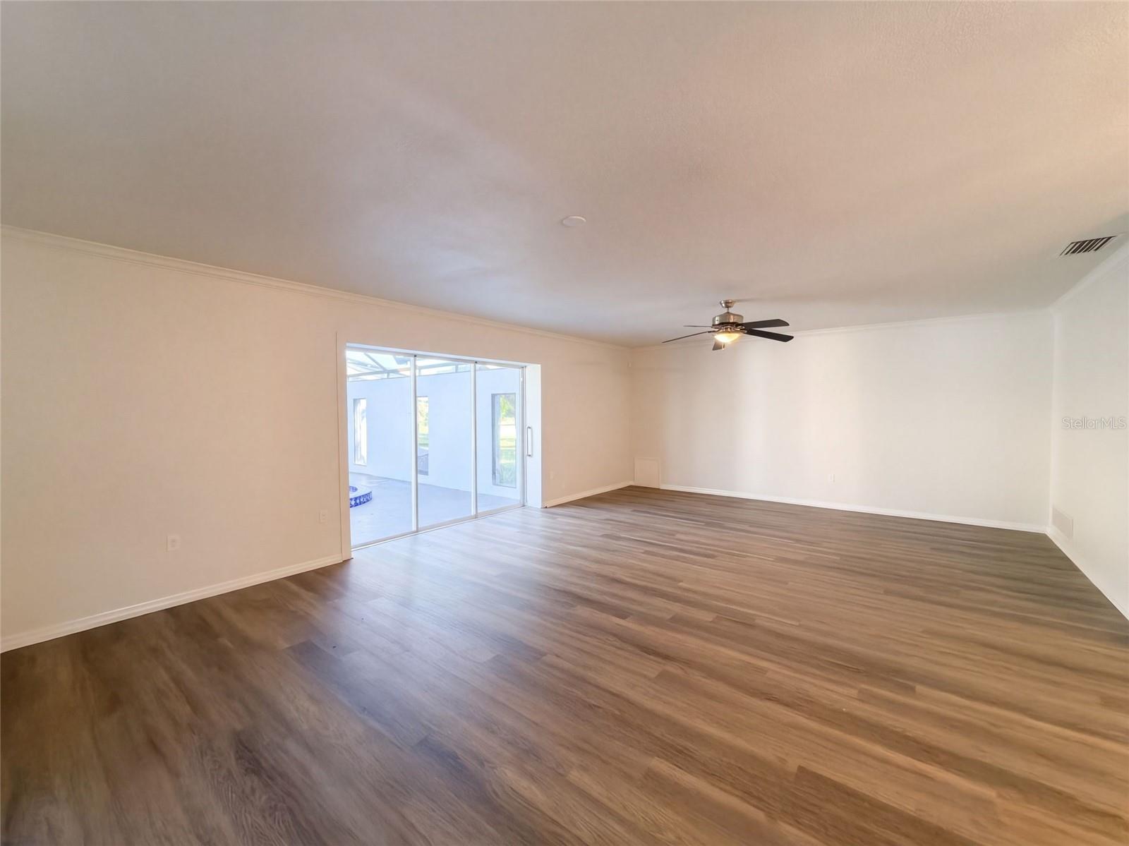 3705 MALEC CIR — photo 3