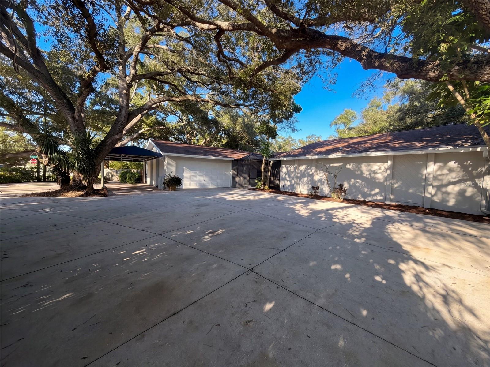 3705 MALEC CIR — photo 41
