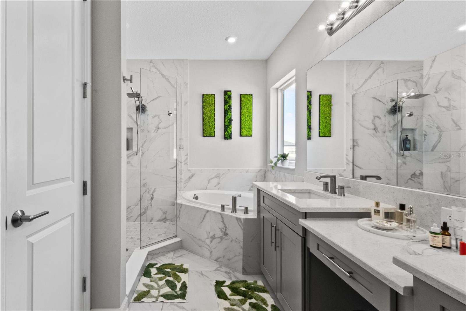9113 LUNA LN — photo 34