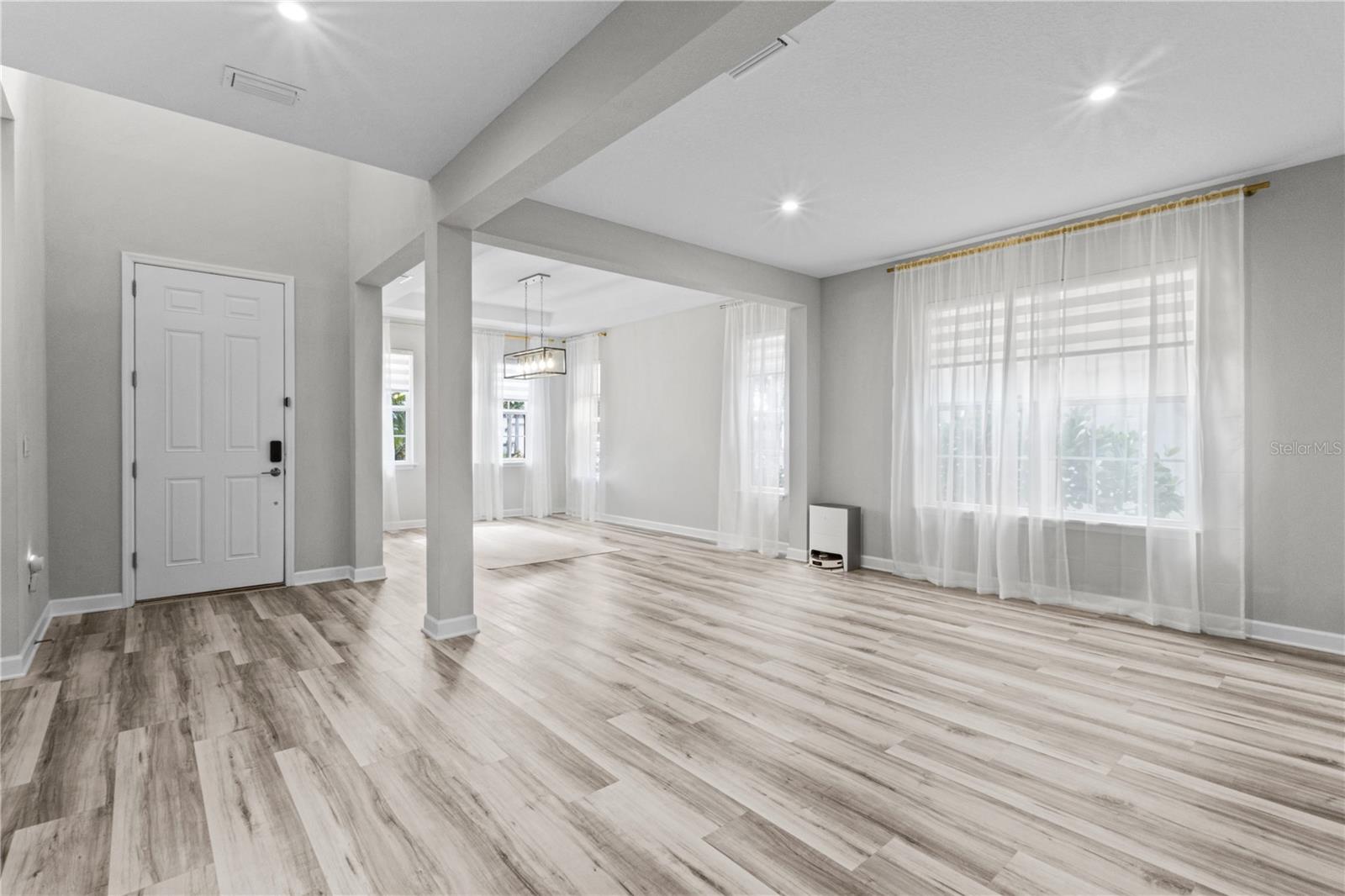 9113 LUNA LN — photo 8