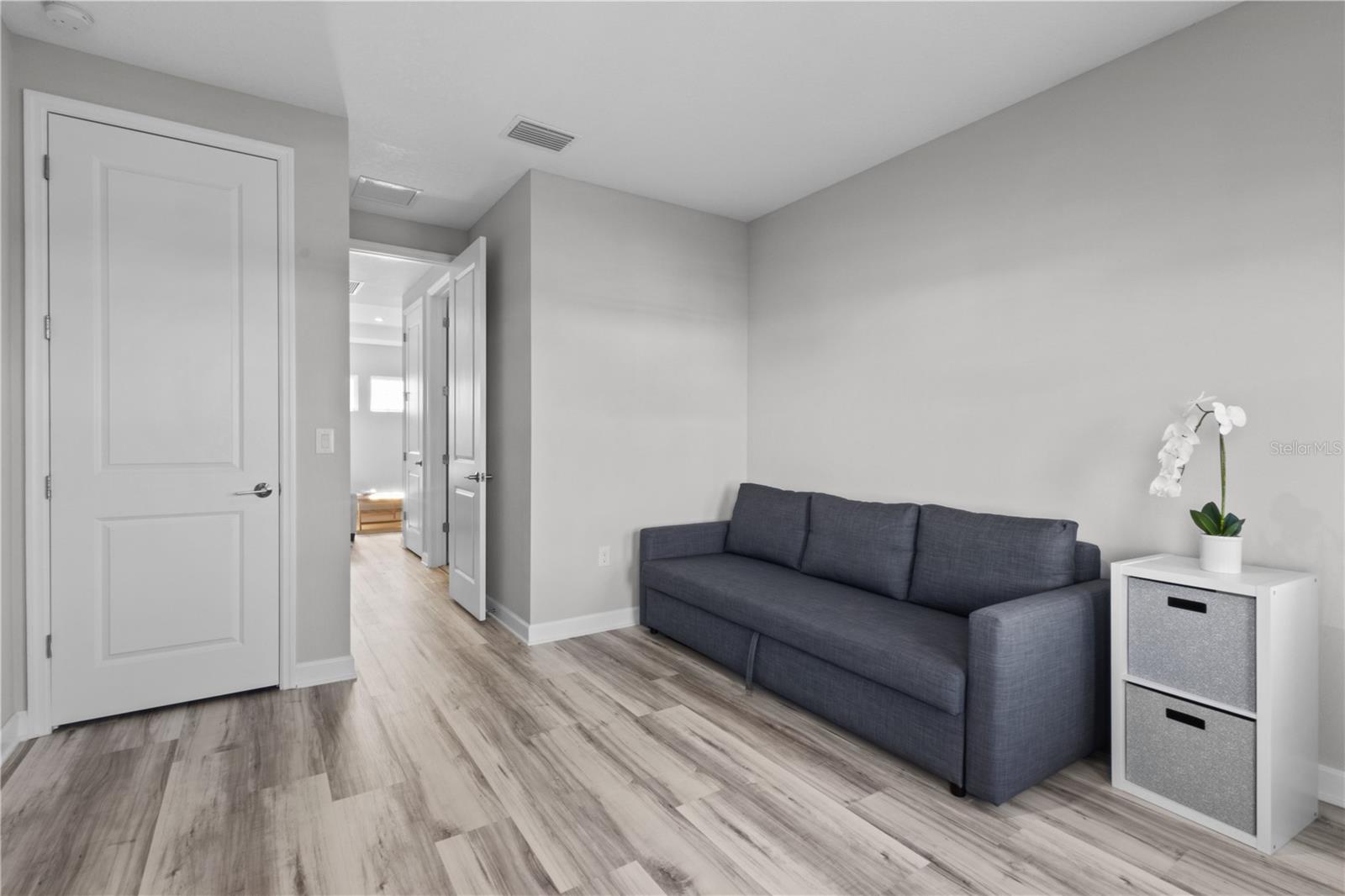 9113 LUNA LN — photo 40