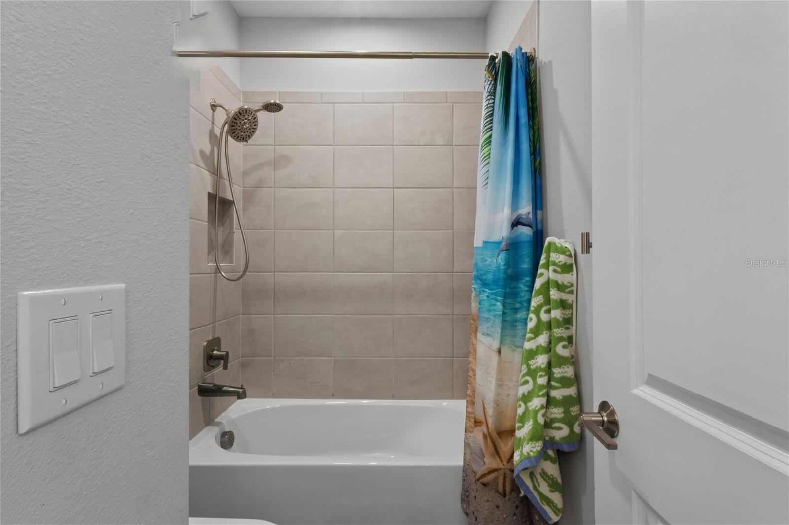9113 LUNA LN — photo 44