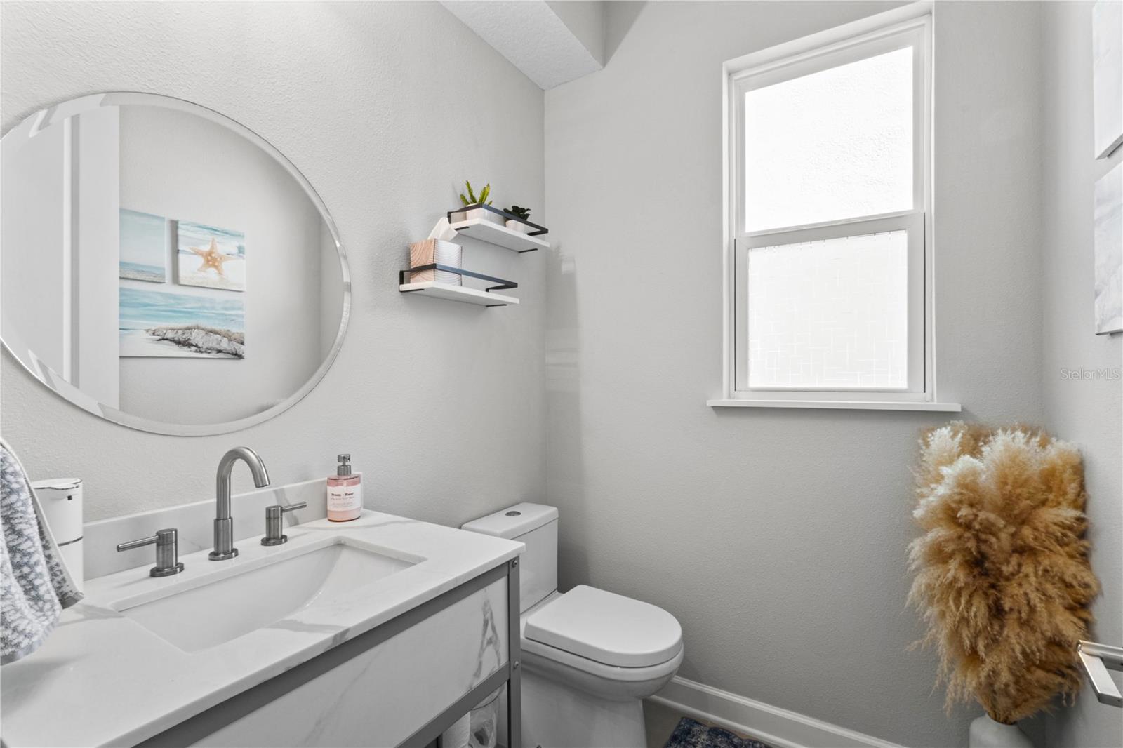 9113 LUNA LN — photo 47