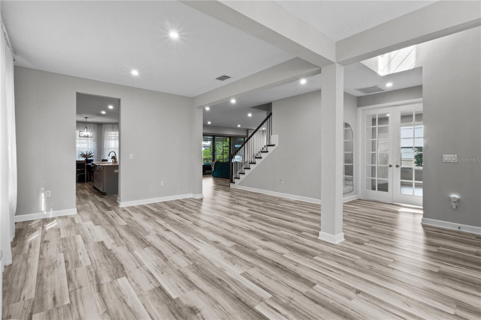 9113 LUNA LN — photo 12