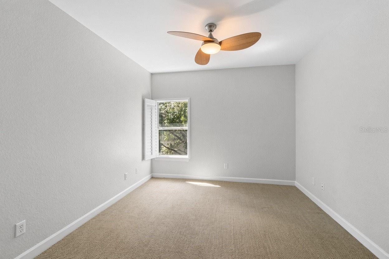 752 CORAL REEF DR — photo 36