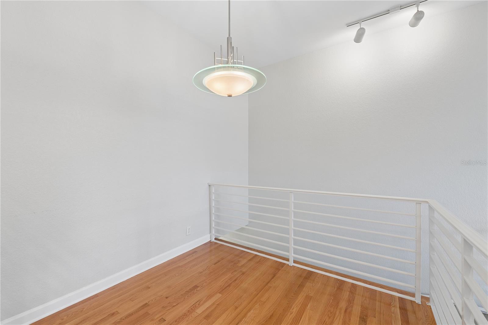 752 CORAL REEF DR — photo 26
