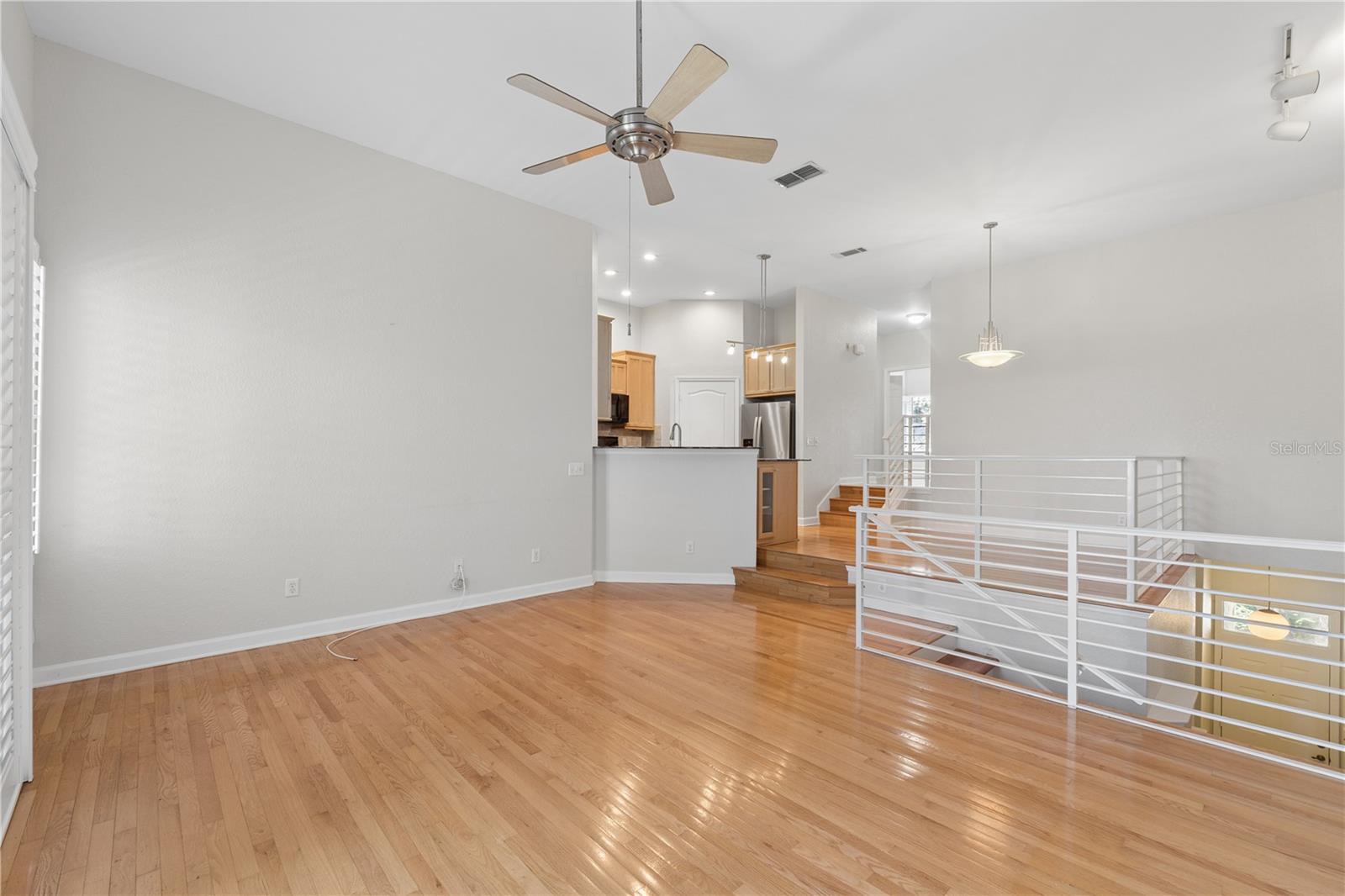 752 CORAL REEF DR — photo 22