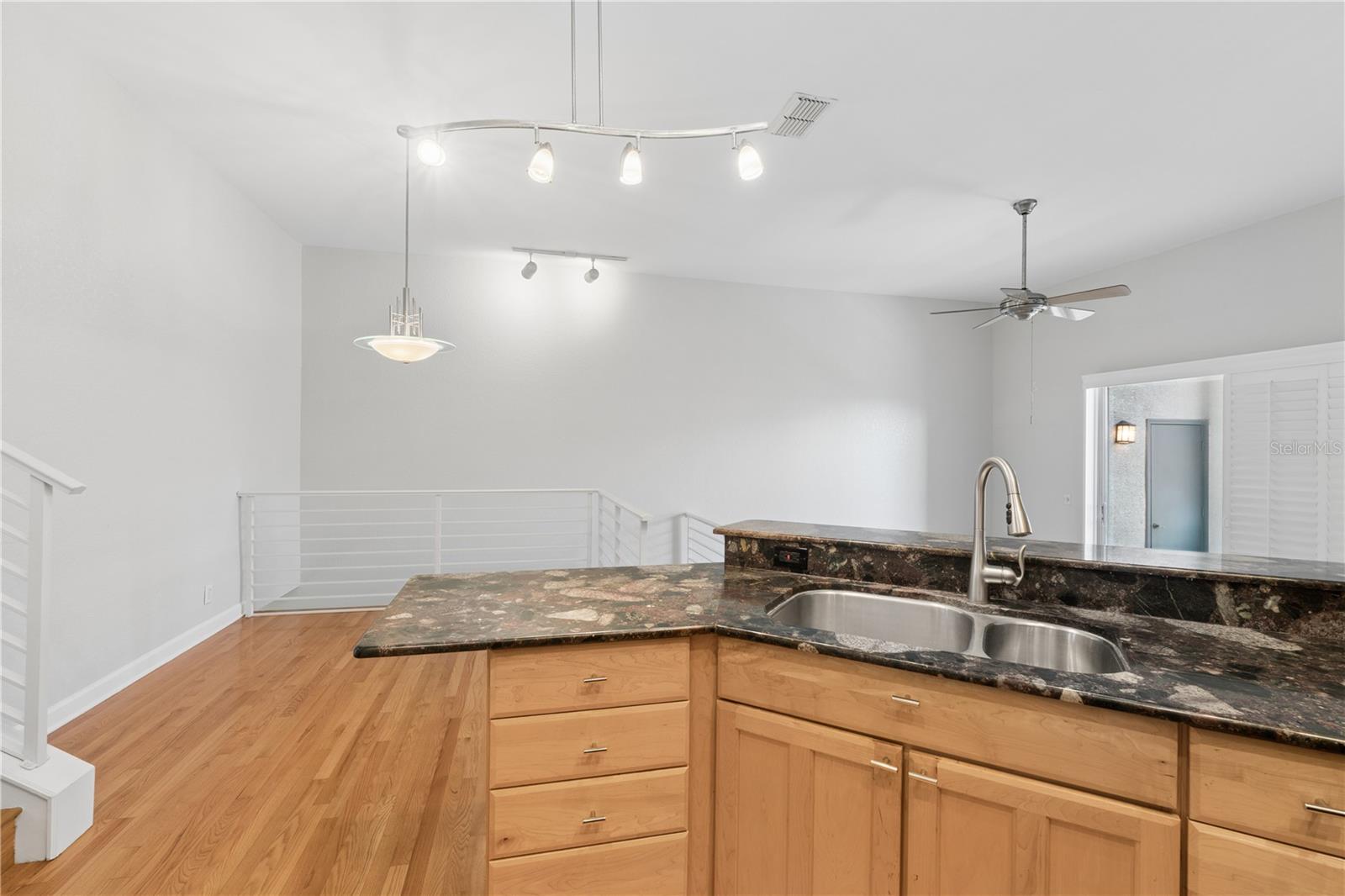 752 CORAL REEF DR — photo 18