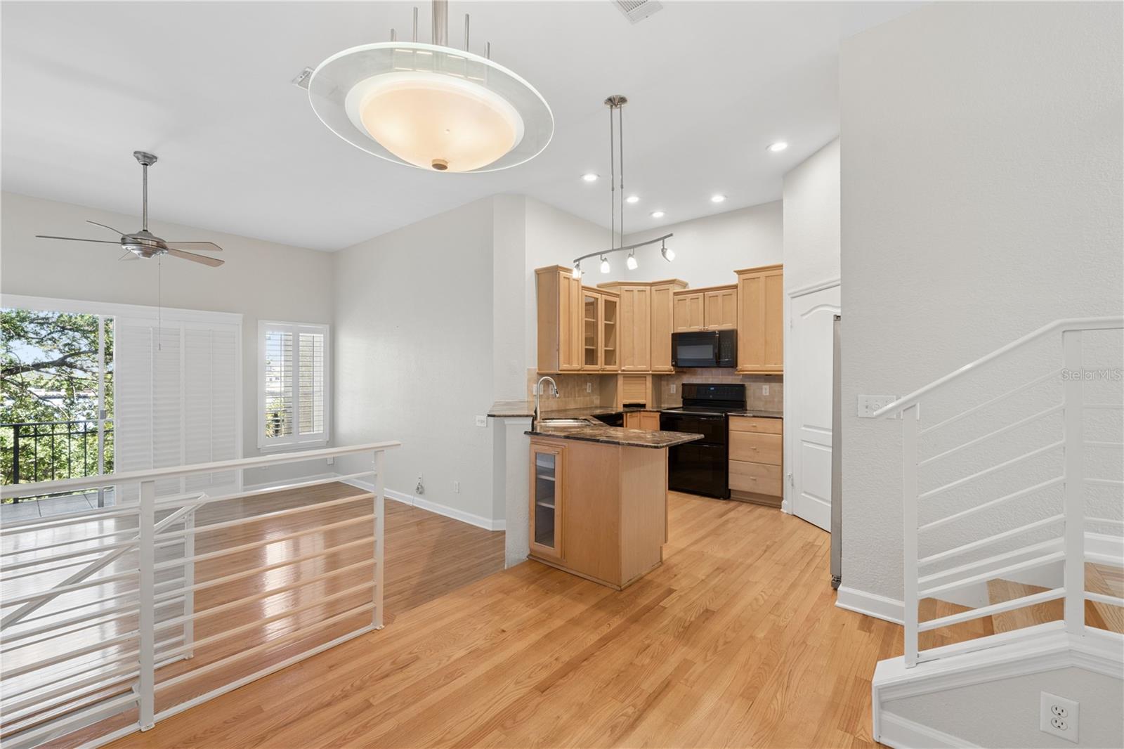 752 CORAL REEF DR — photo 21