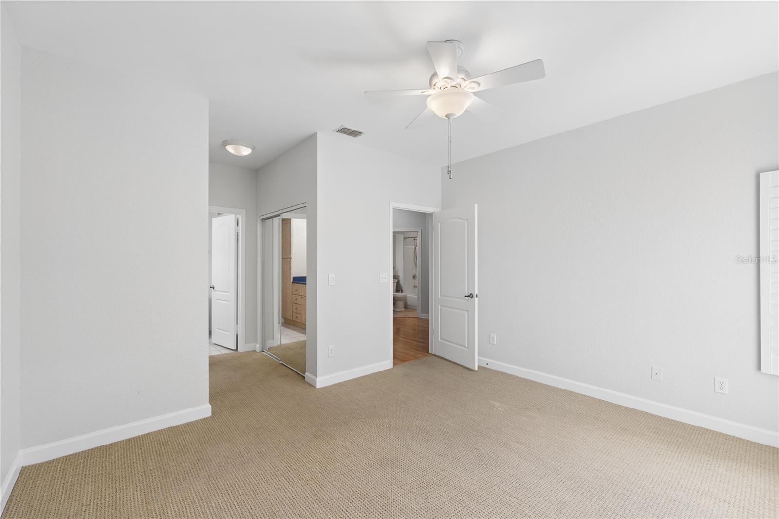 752 CORAL REEF DR — photo 31