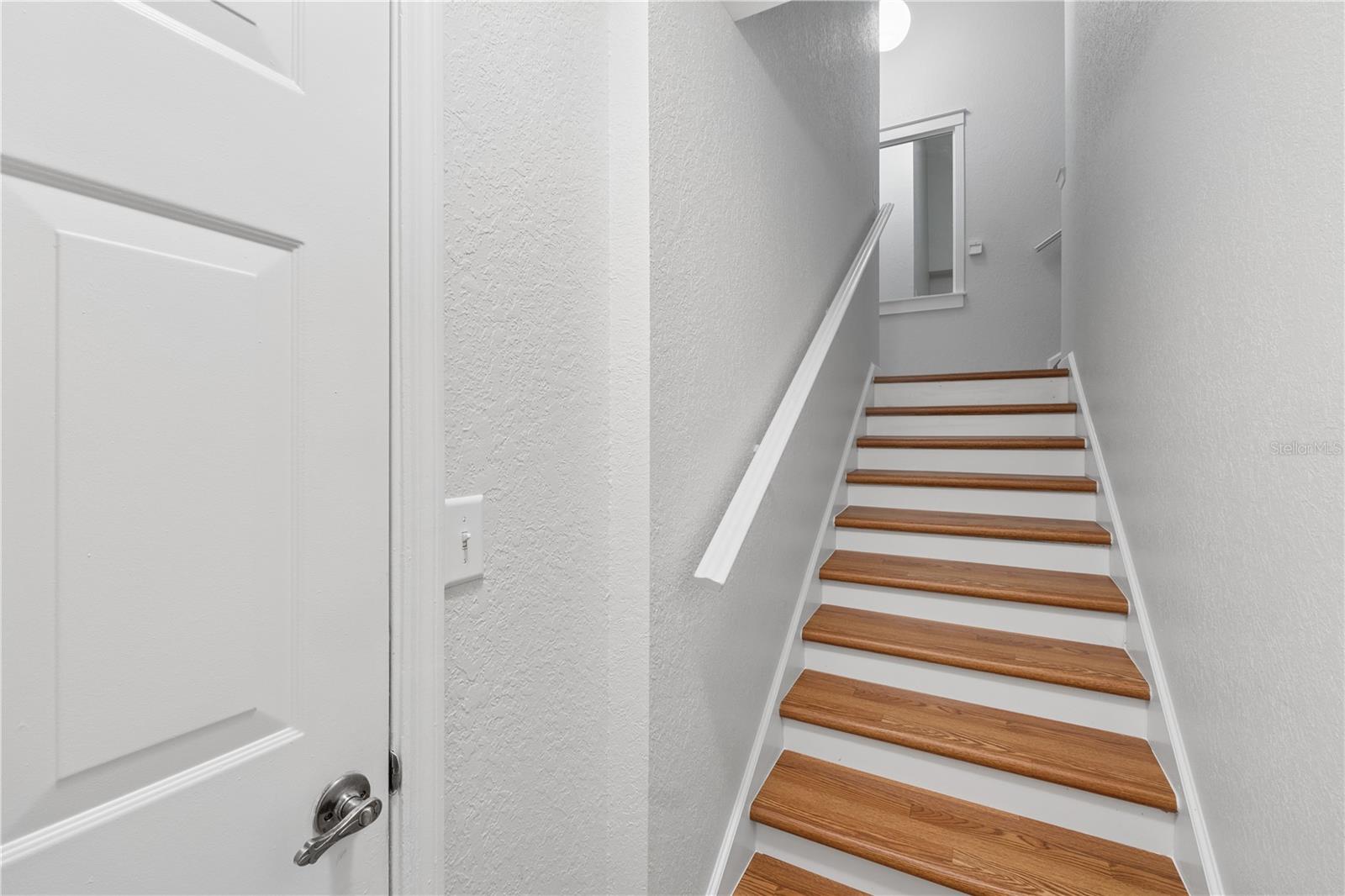 752 CORAL REEF DR — photo 35