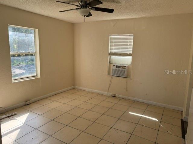 1721 GRANVILLE CT S — photo 8