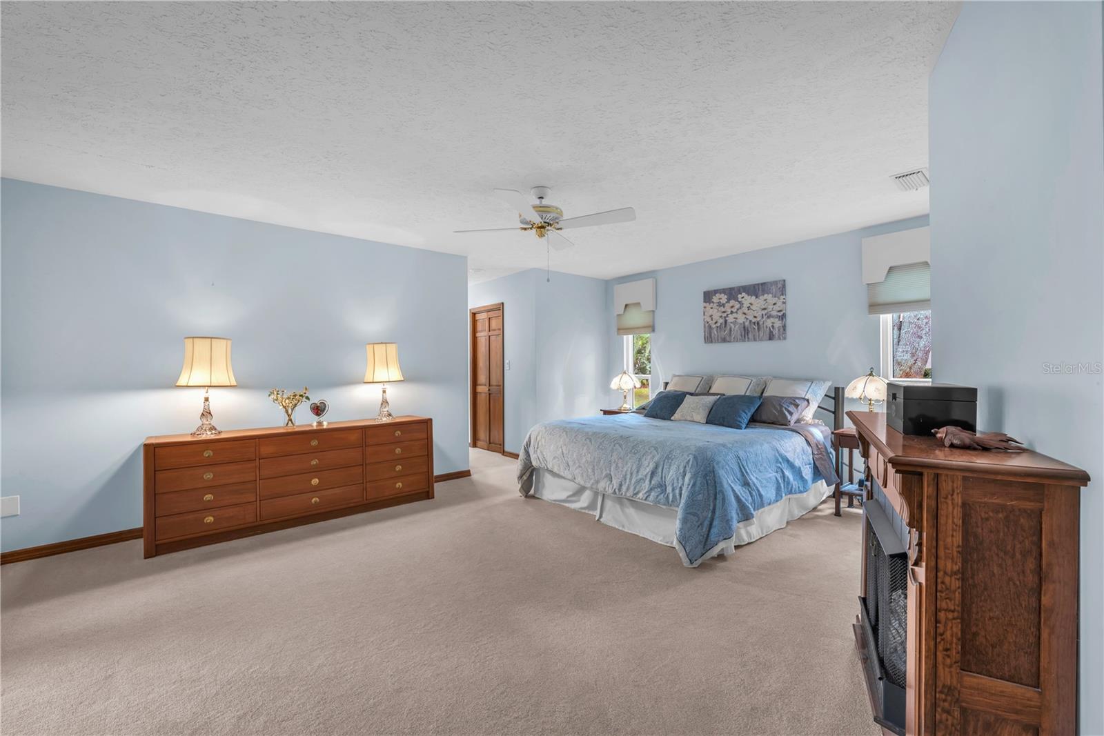 2421 OAK LANDING DR — photo 16