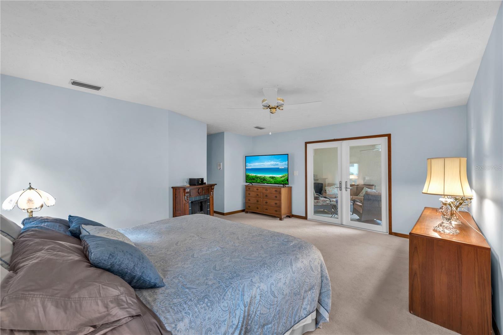 2421 OAK LANDING DR — photo 18