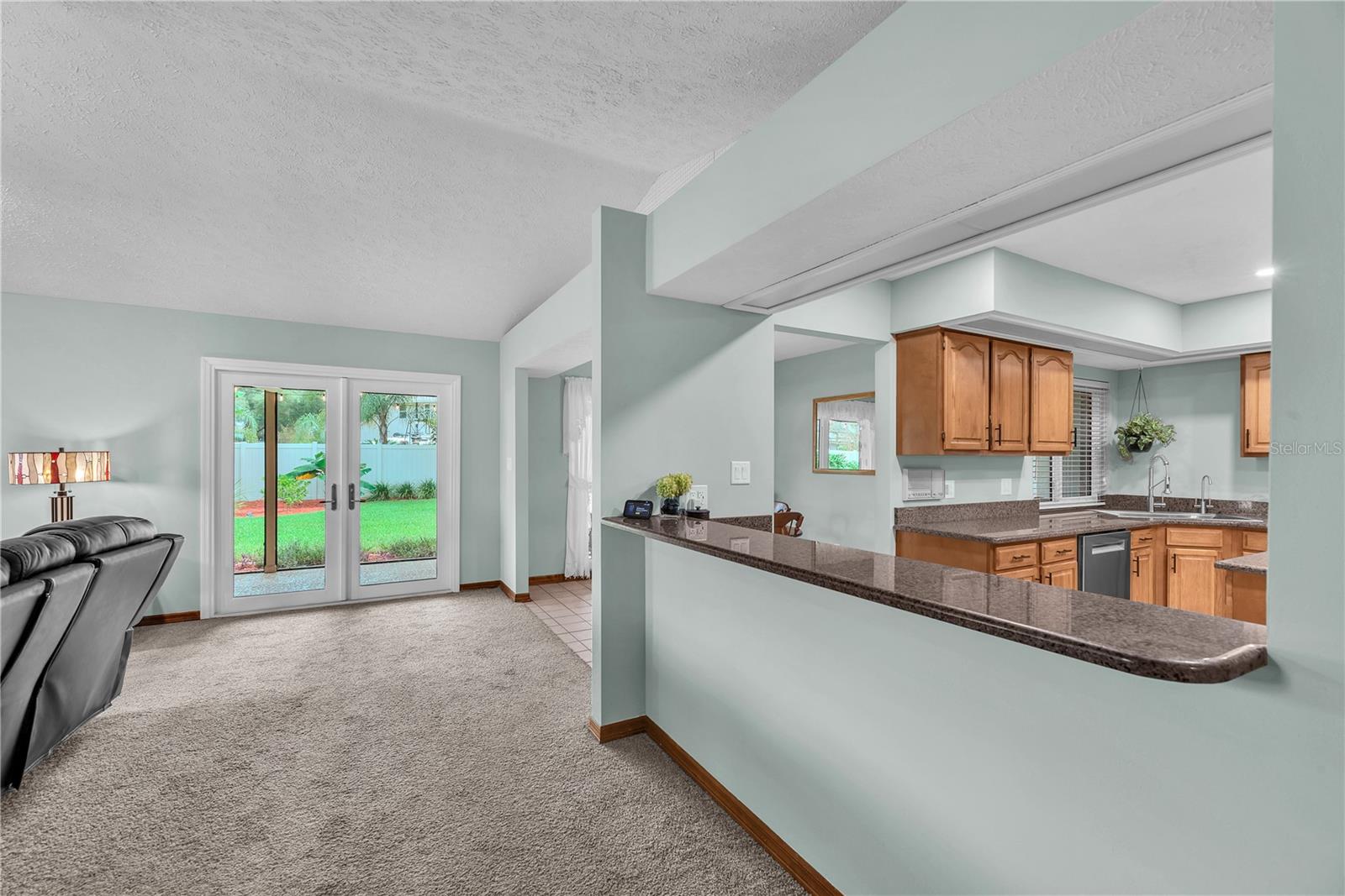 2421 OAK LANDING DR — photo 10