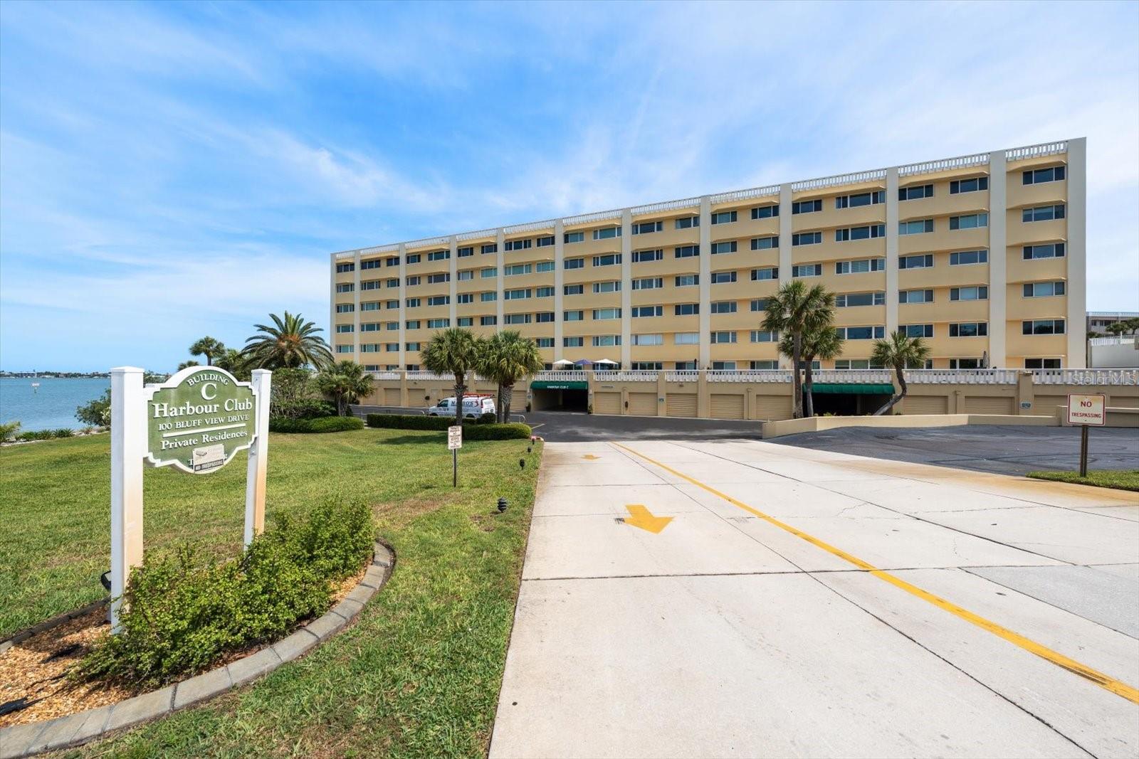 100 BLUFF VIEW DR #506C — photo 18